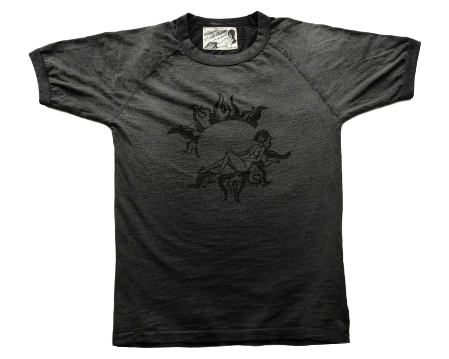 Defect Soleil Raglan Ringer